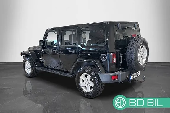 Jeep Wrangler Unlimited 2015 photo 2