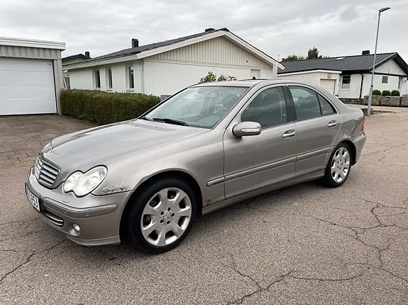 Mercedes-Benz C350 2006 photo 2