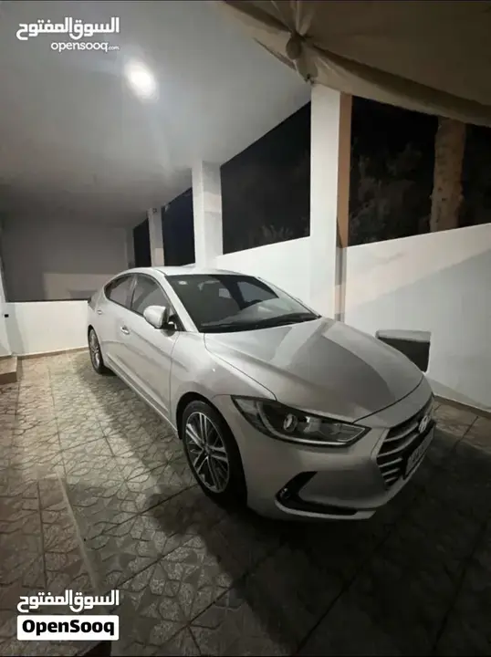 Hyundai Avante 2017 photo 3