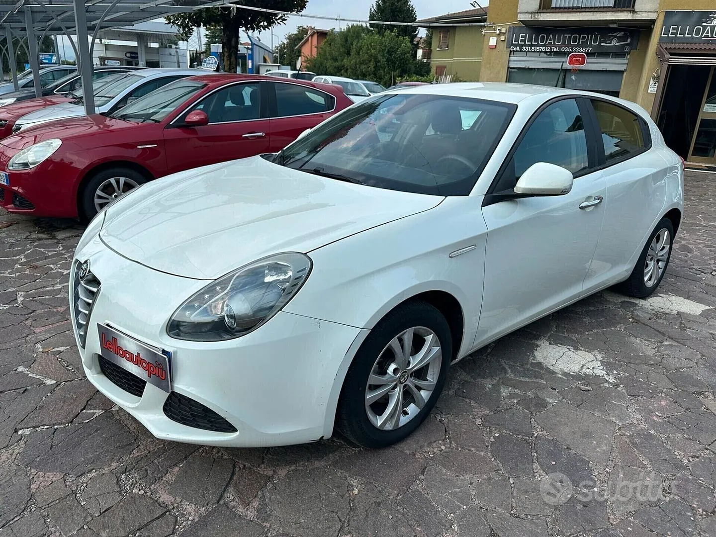 Alfa Romeo Giulietta 2015 photo 2