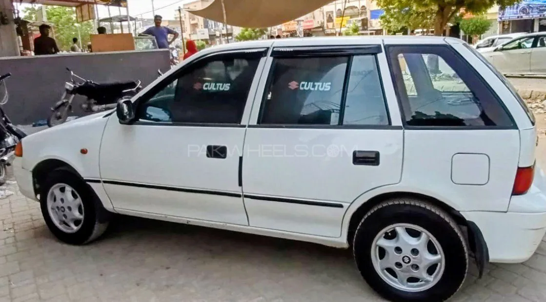Suzuki Cultus