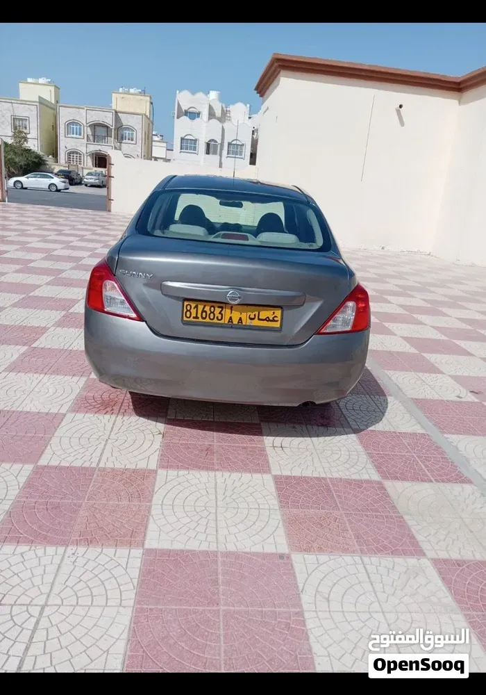 Nissan Sunny 2014 photo 2