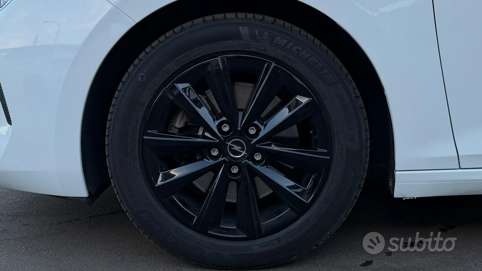 Opel Astra 2022 photo 5