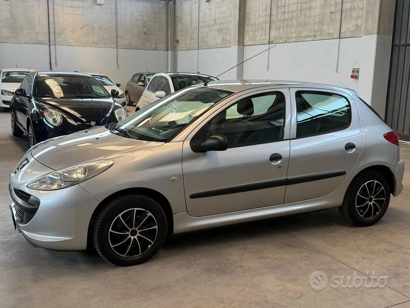 Peugeot 206 2010 photo 4