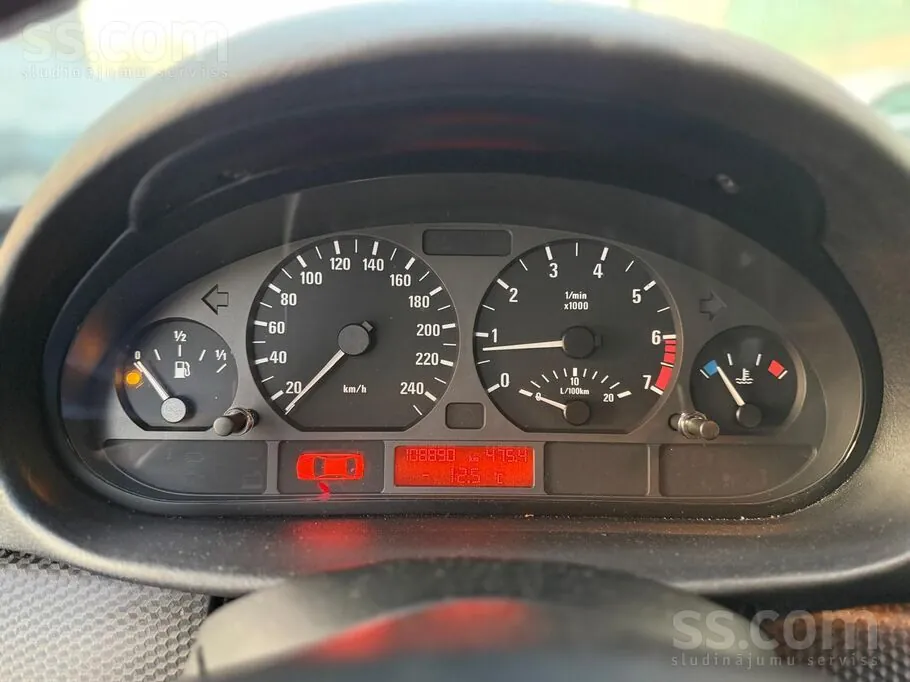 BMW 316 2002 photo 3