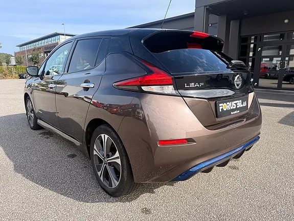 Nissan Leaf 2018 photo 4