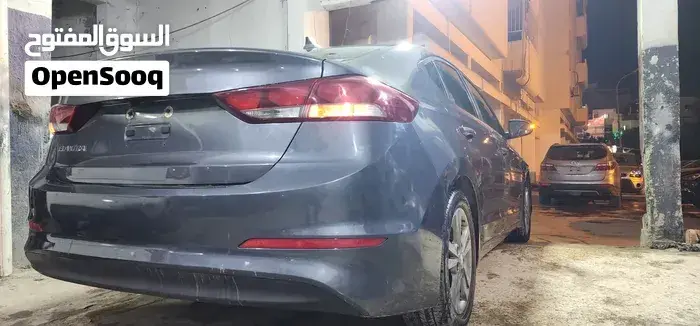 Hyundai Elantra 2018 photo 4