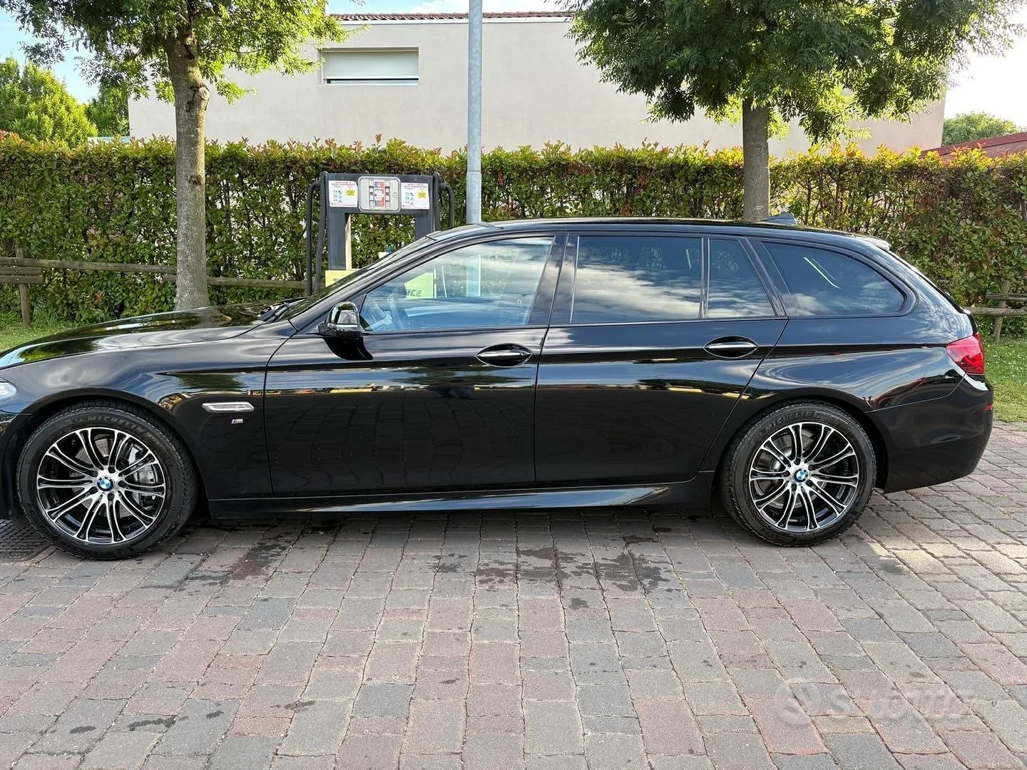 BMW 525 2016 photo 3