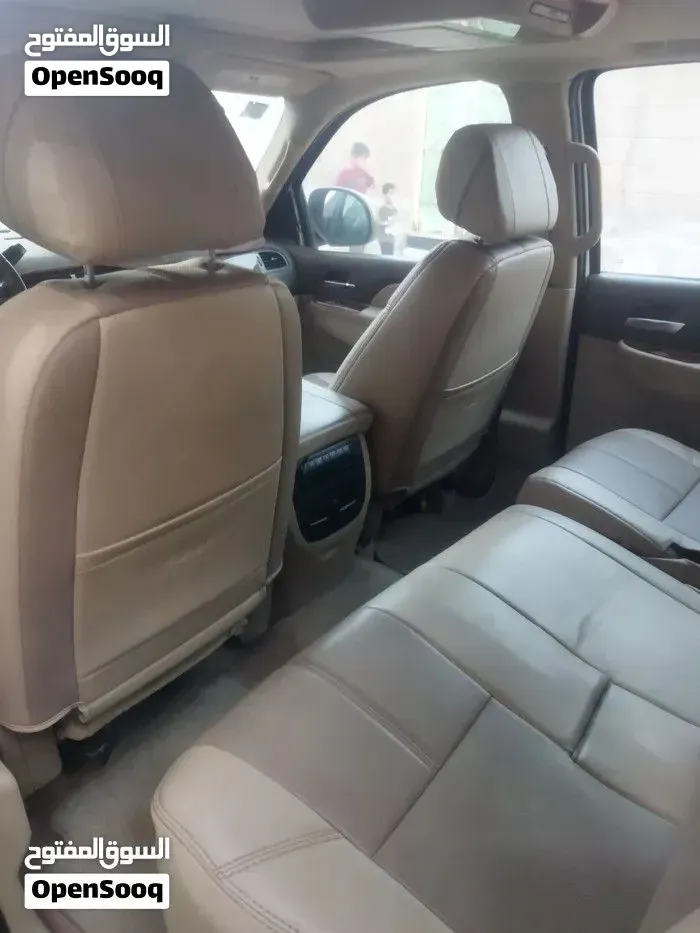 Chevrolet Tahoe 2010 photo 4