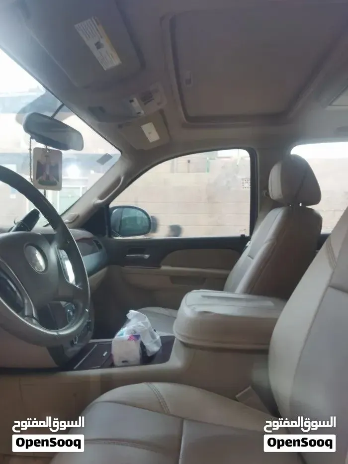 Chevrolet Tahoe 2010 photo 3