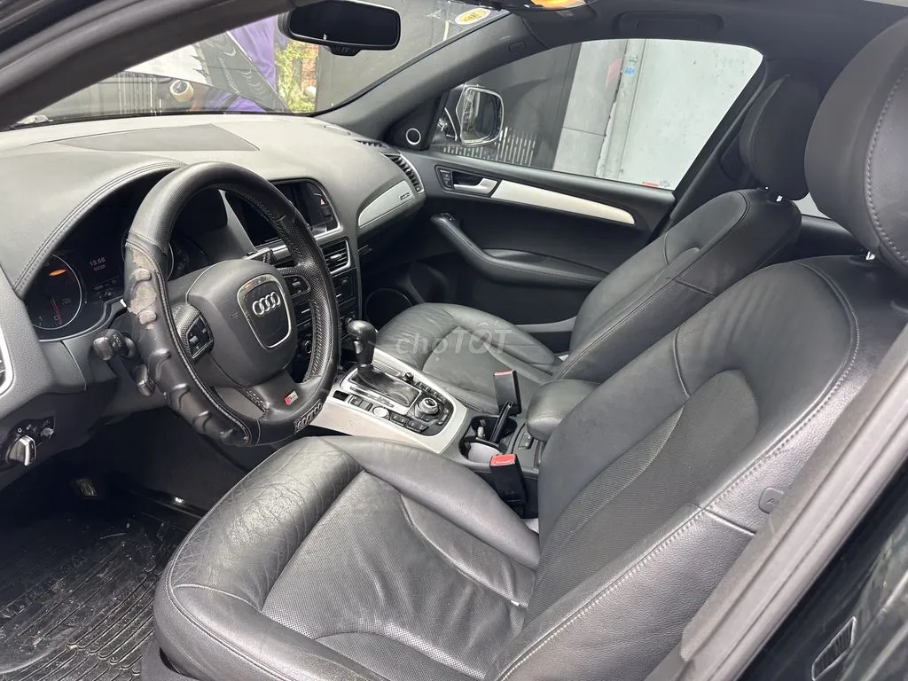 Audi Q5 2010 photo 5
