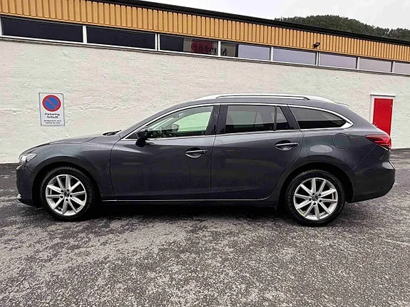 Mazda Mpv 2013 photo 2