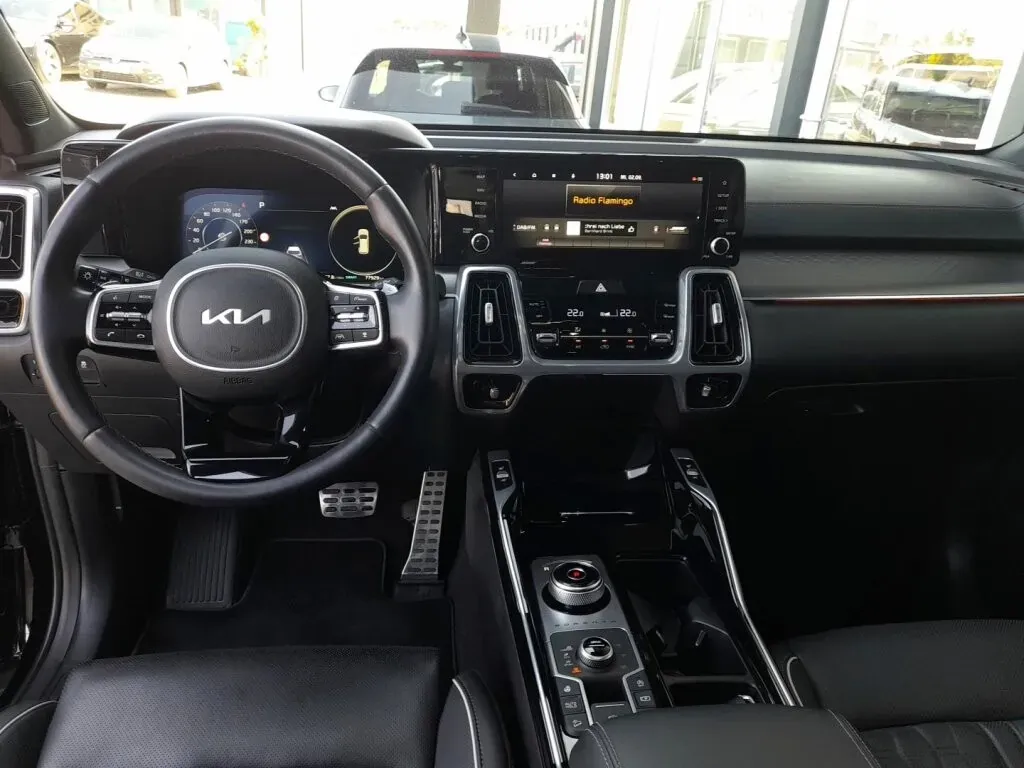 Kia Sorento 2023 photo 3