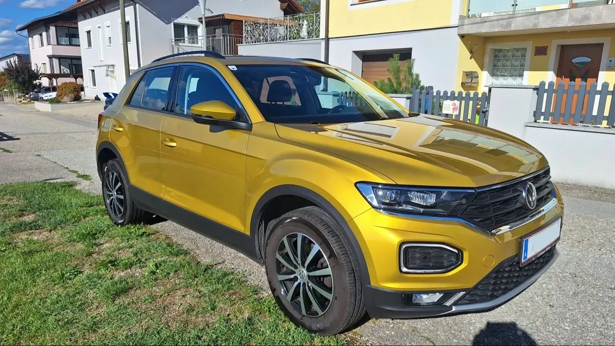 Volkswagen T-Roc 2021 photo 2