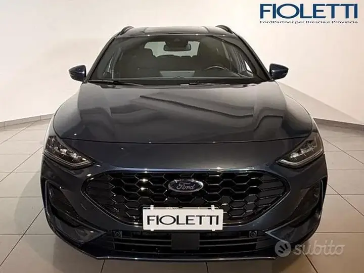 Ford Focus 2022 photo 3