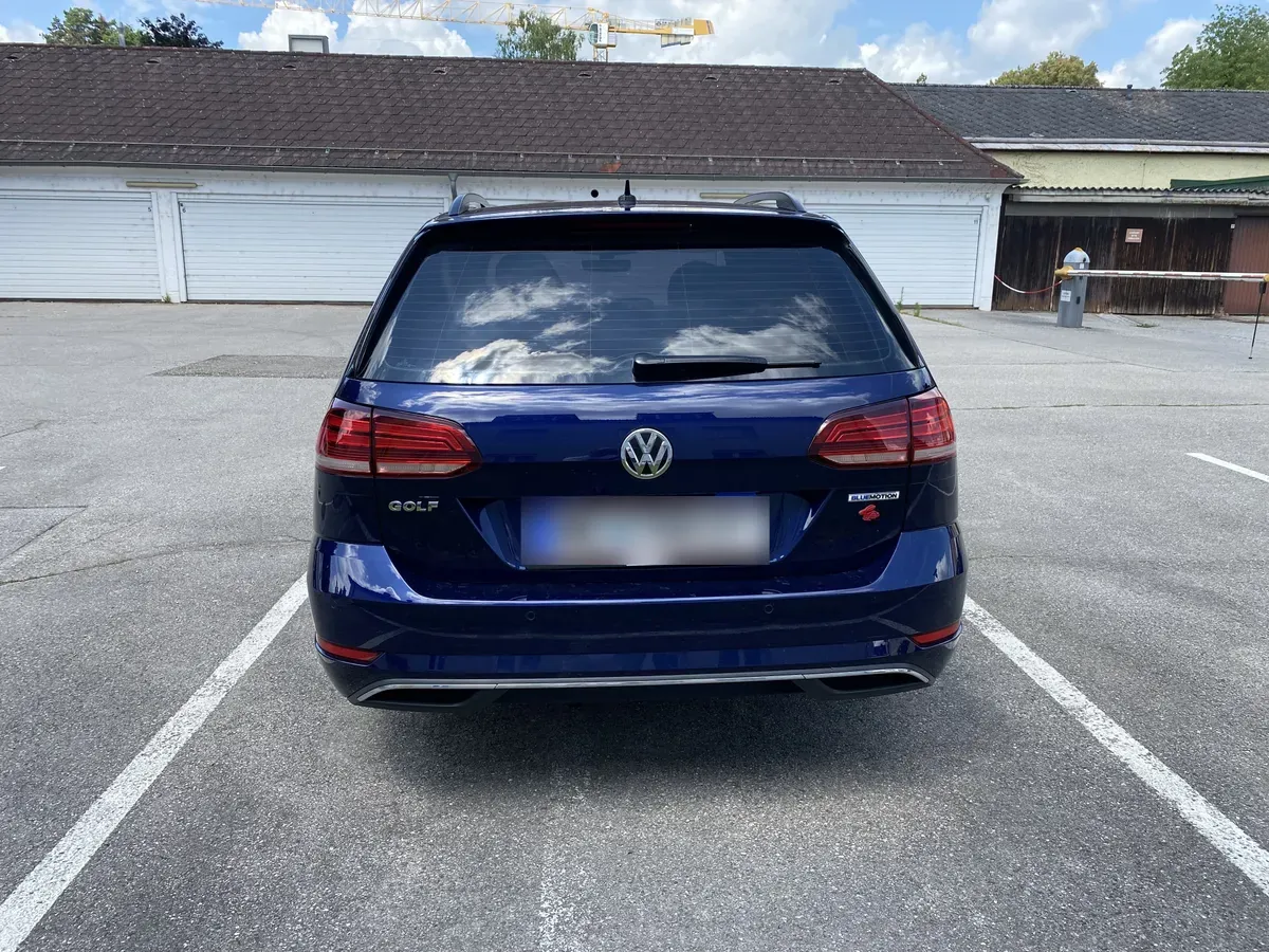 Volkswagen Golf 2019 photo 3