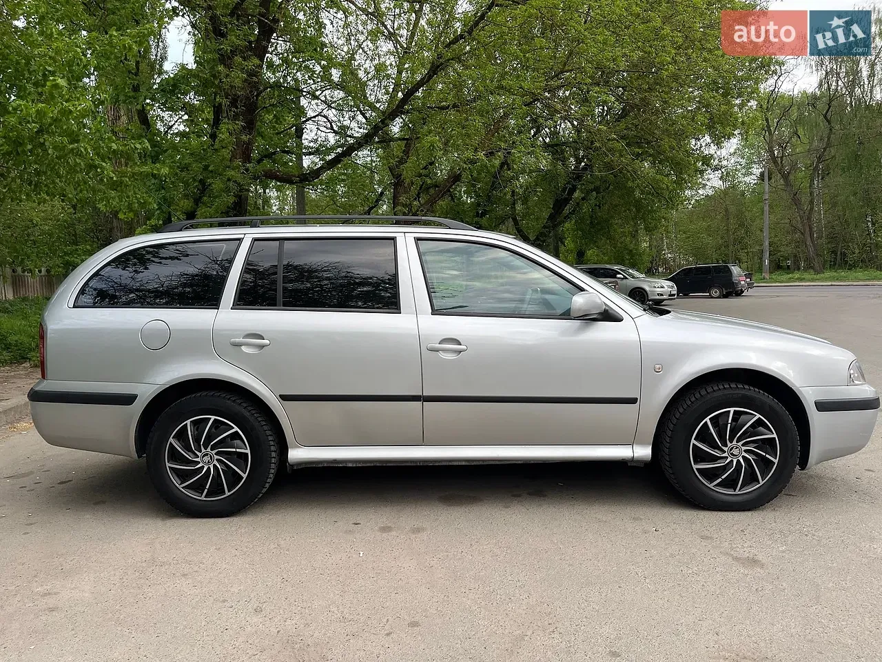 Skoda Octavia 2004 photo 5