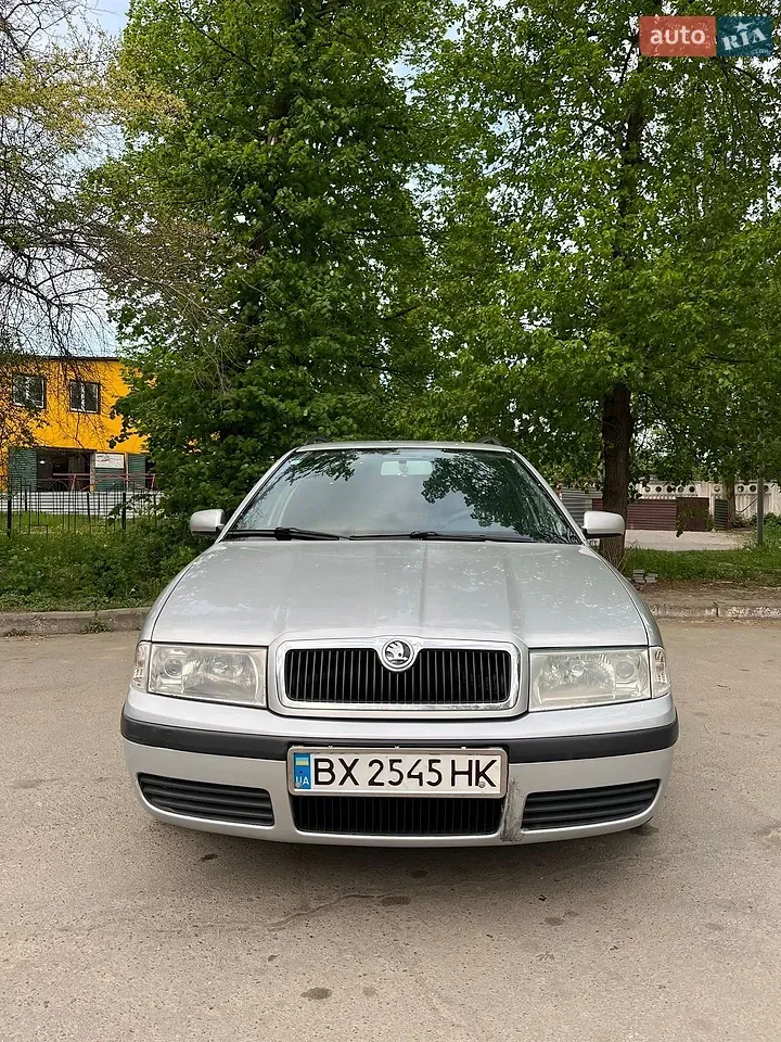Skoda Octavia 2004 photo 2