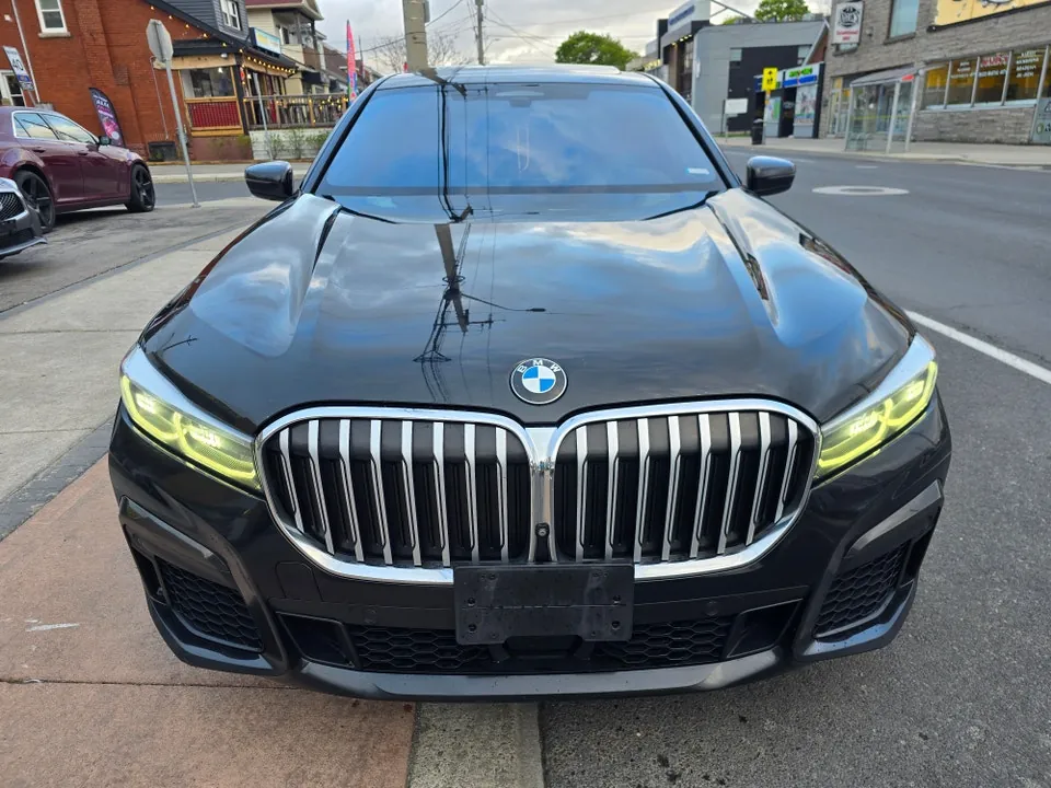 BMW 7 Series 2020 photo 2