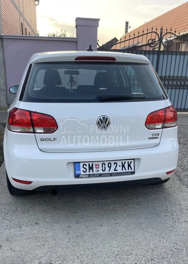 Volkswagen Golf 2011 photo 4