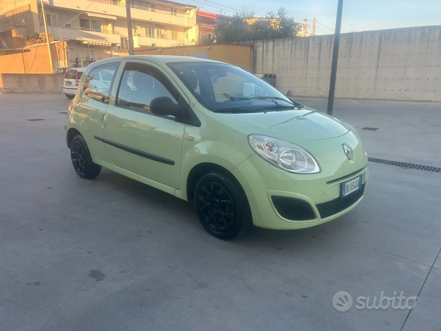 Renault Twingo 2008 photo 2