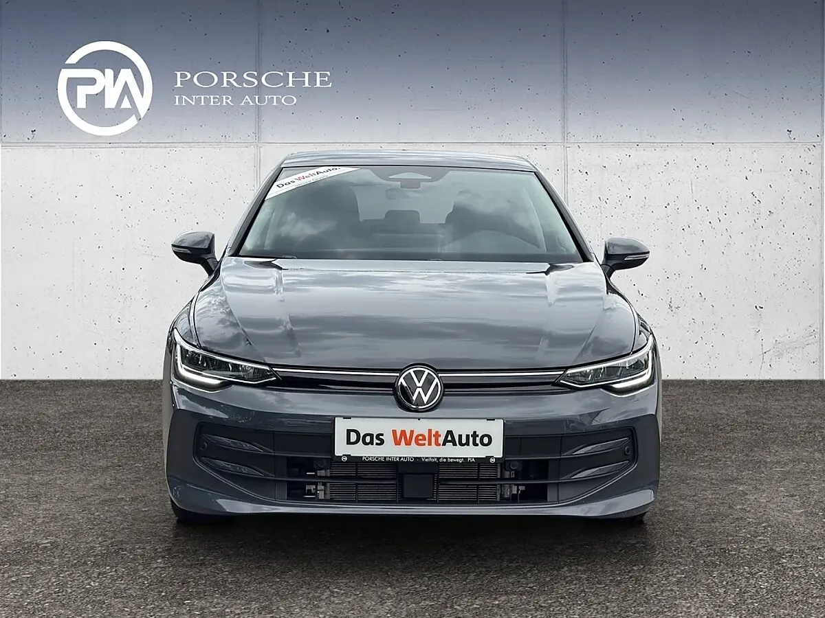 Volkswagen Golf 2026 photo 2