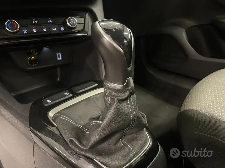 Opel Corsa 2024 photo 3