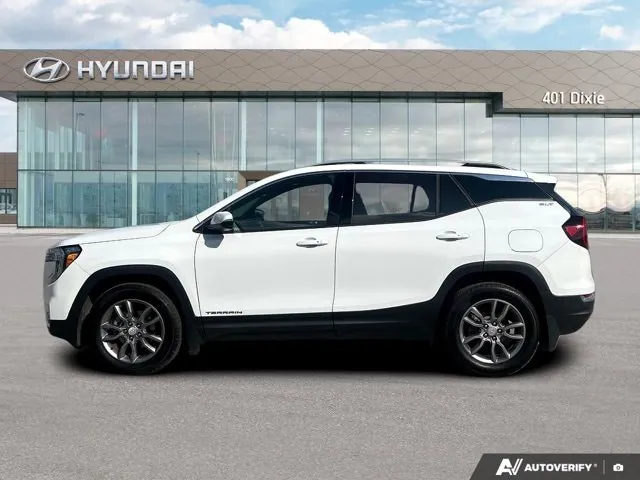 GMC Terrain 2023 photo 2
