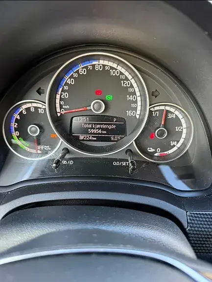 Volkswagen E-Up! 2020 photo 3