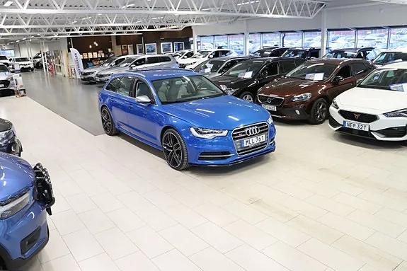 Audi S6 2013 photo 3