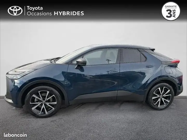 Toyota C-Hr 2024 photo 3
