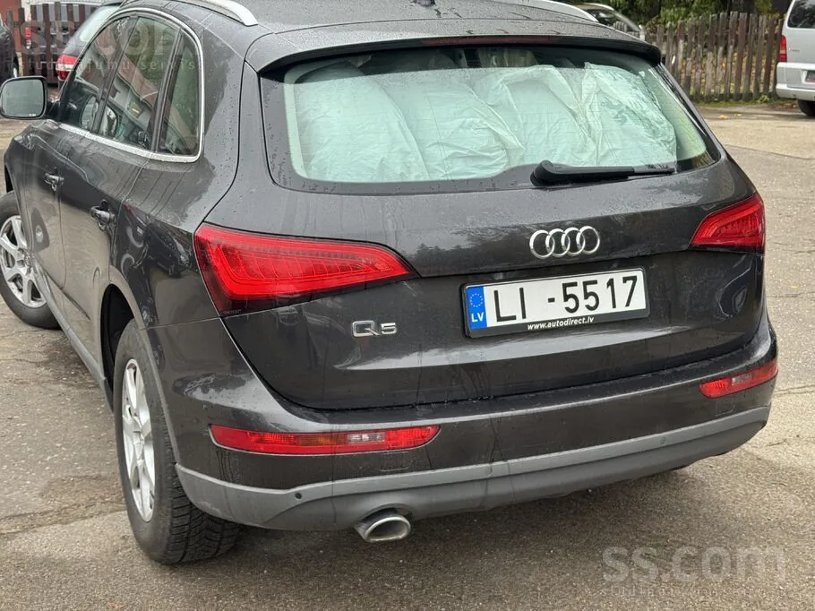 Audi Q5 2012 photo 2