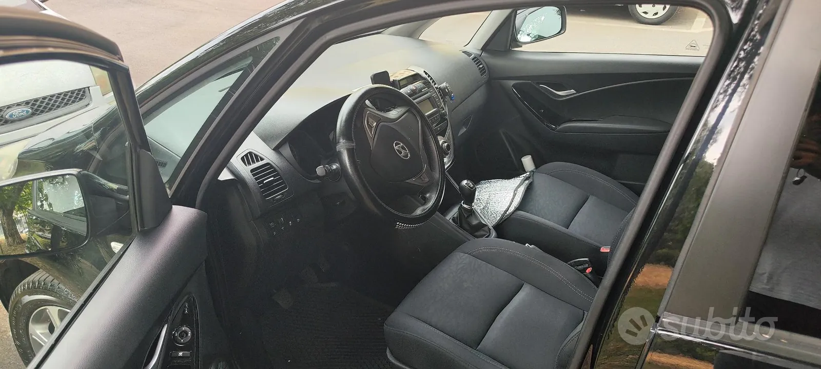 Hyundai Ix20 2016 photo 5