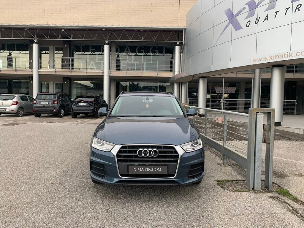 Audi Q3 2016 photo 2