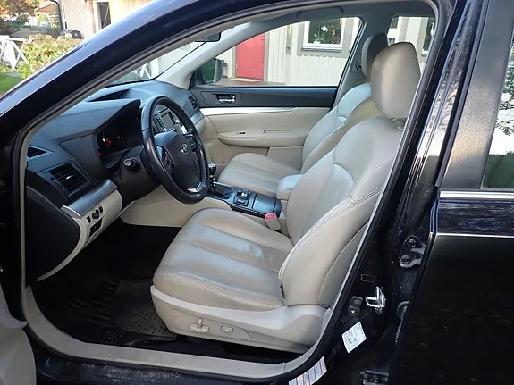 Subaru Outback 2013 photo 5