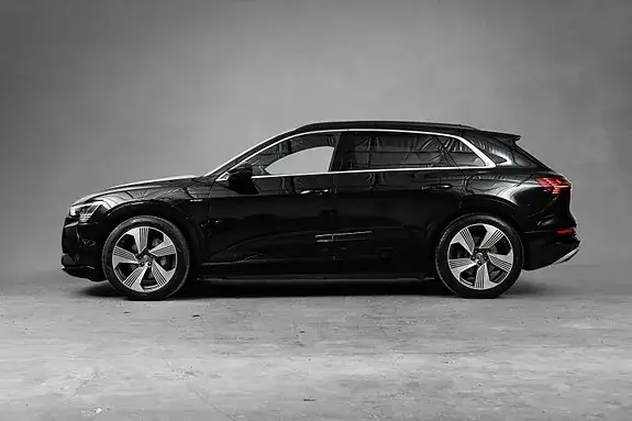 Audi E-Tron 2019 photo 2