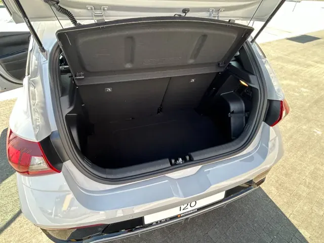 Hyundai I20 2026 photo 2