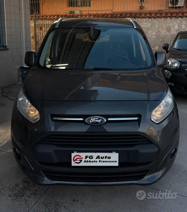 Ford Tourneo Connect 2016 photo 2