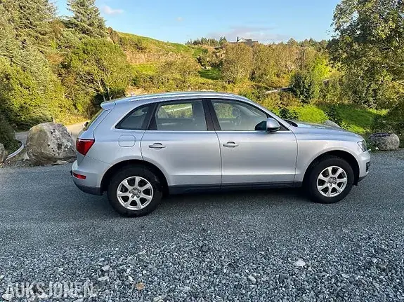 Audi Q5 2010 photo 3