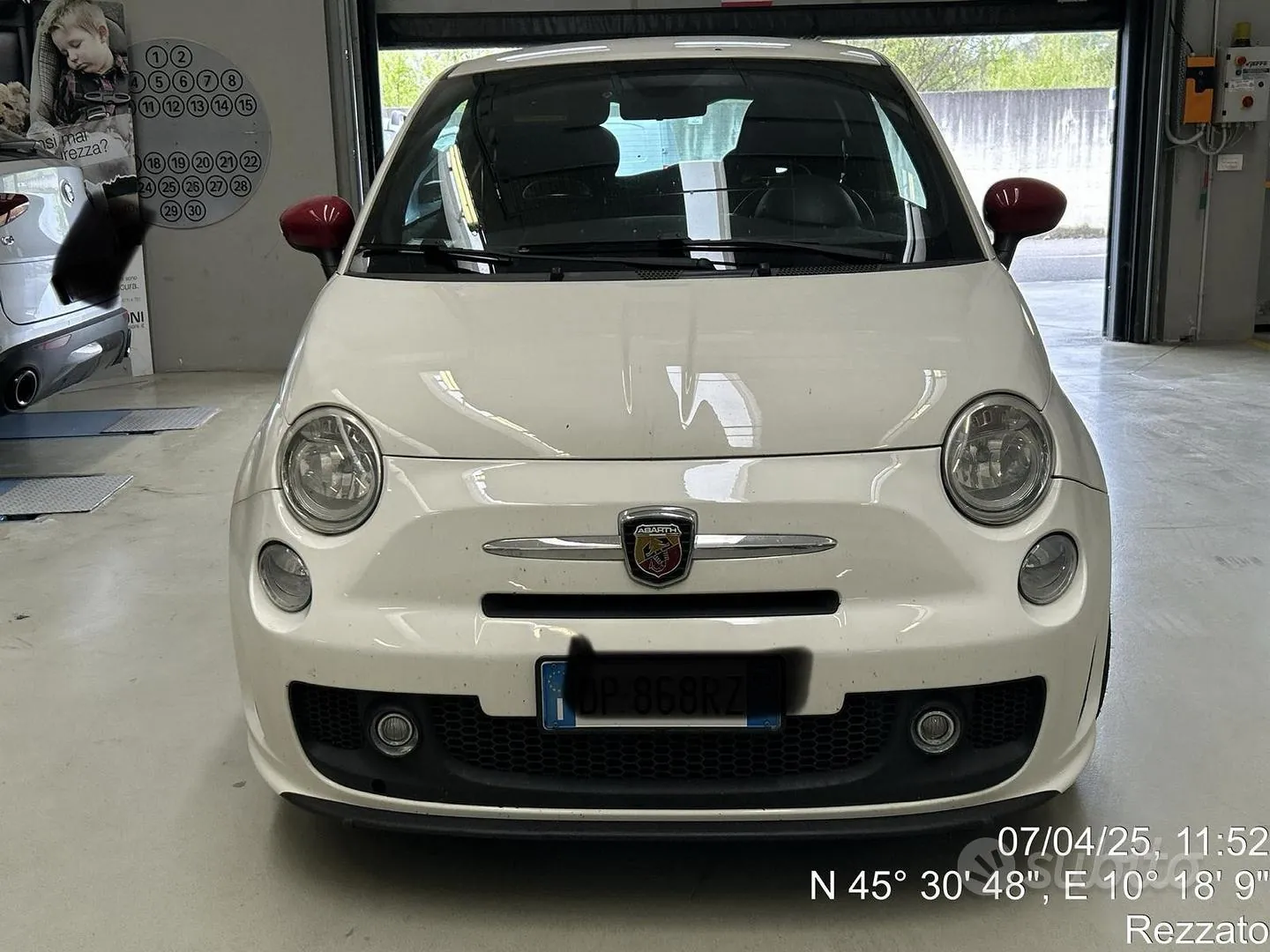 Abarth 500 2009 photo 3