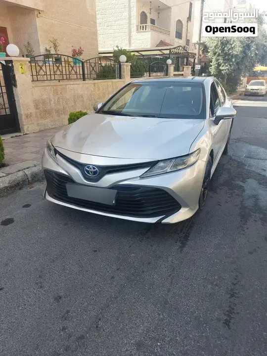 Toyota Camry 2019 photo 2