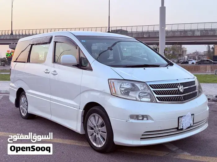Toyota Alphard 2003 photo 2