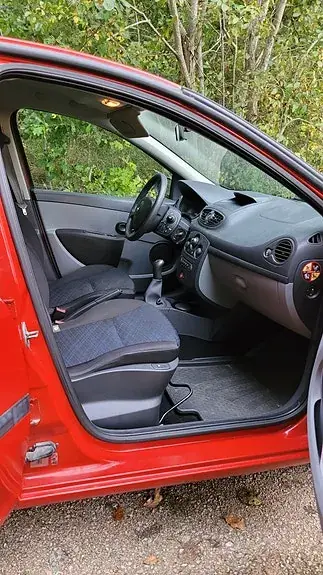 Renault Clio 2006 photo 5