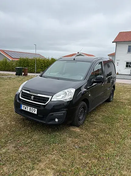 Peugeot Partner 2017 photo 2