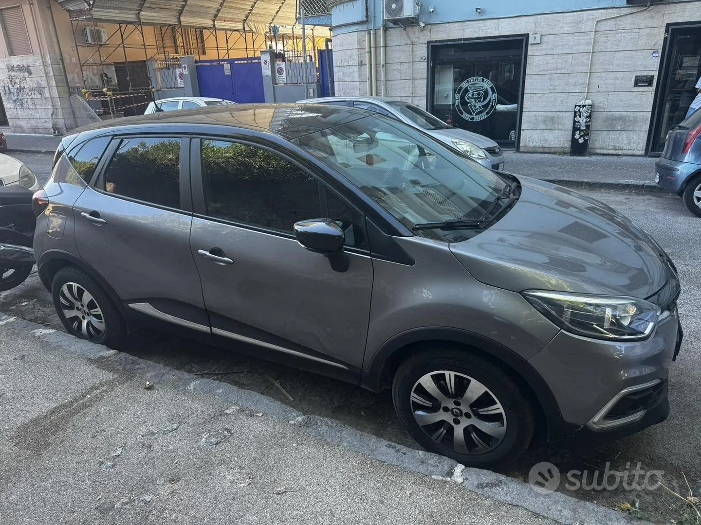 Renault Captur 2018 photo 2