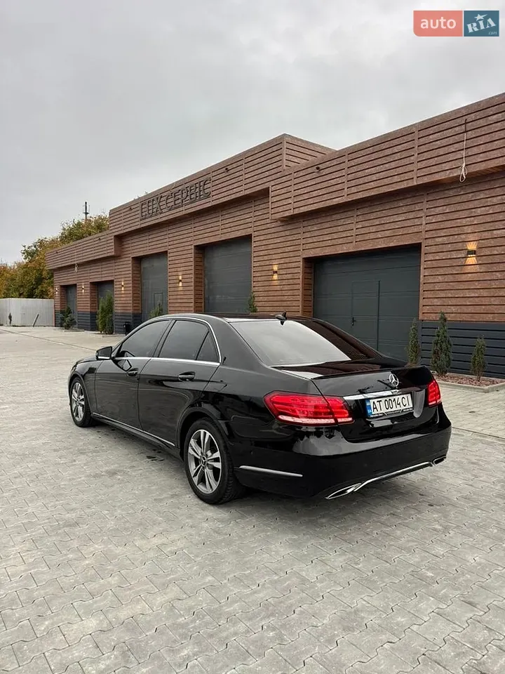 Mercedes-Benz E-Class 2015 photo 3