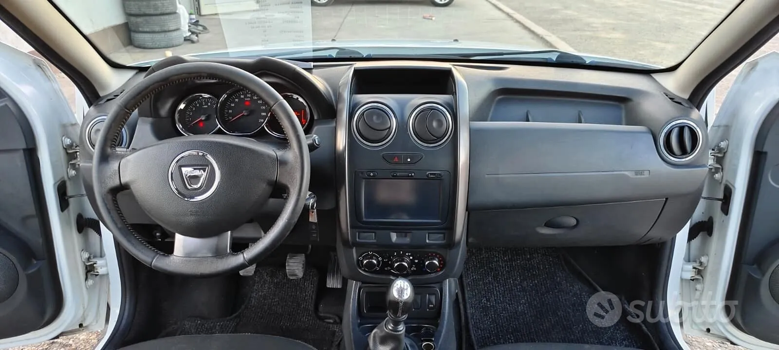 Dacia Duster 2016 photo 4