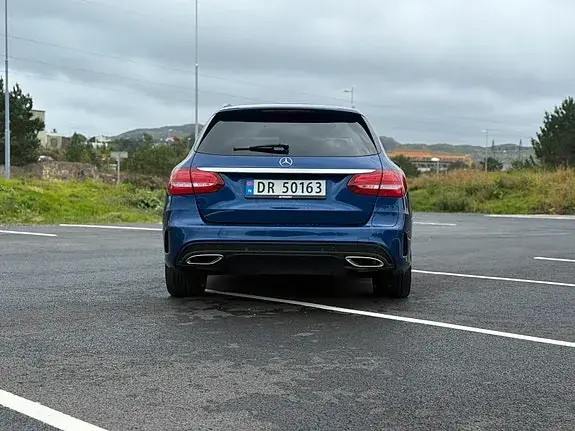 Mercedes-Benz C 350 2018 photo 4