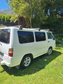 Mitsubishi L300 2012 photo 4
