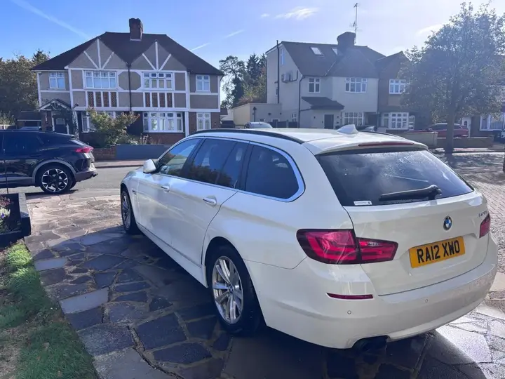 BMW 5 Series 2012 photo 5
